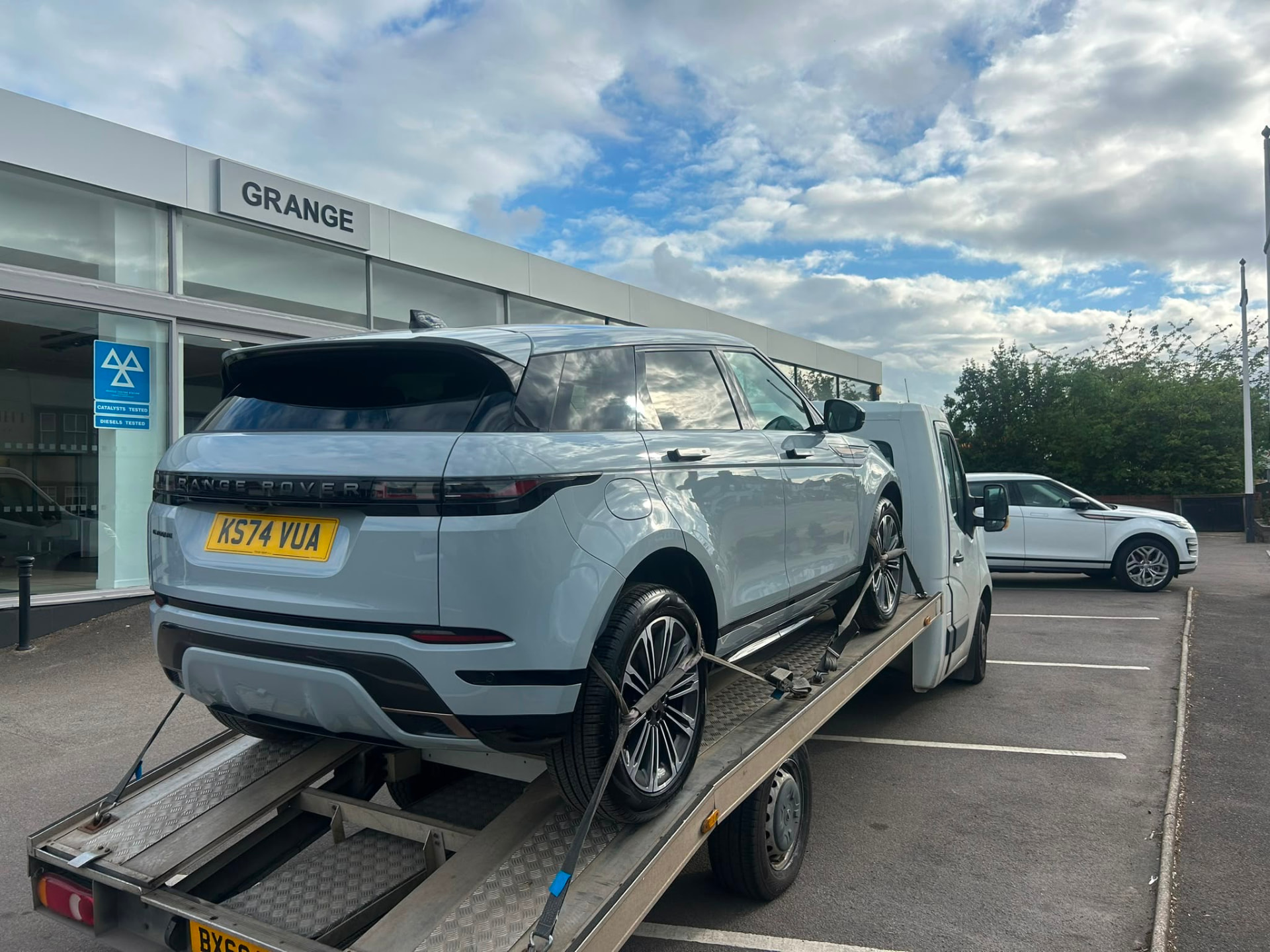 Professional recovery truck
